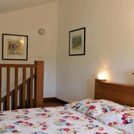 Mondarrain By Interhome Lejlighed Louhossoa